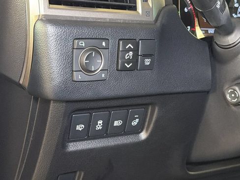 Used 2021 Lexus GX 460 Premium w/ Premium Package AWD/4WD image 22