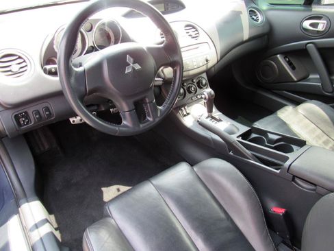 Used 2008 Mitsubishi Eclipse GT FWD image 12