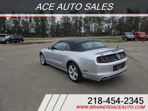 Used 2013 Ford Mustang GT image 4