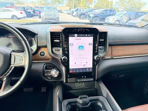 Used 2023 RAM 1500 Limited w/ Bed Utility Group image 18