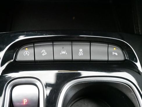 Used 2023 Buick Envision Preferred w/ Sport Touring Package AWD/4WD image 19