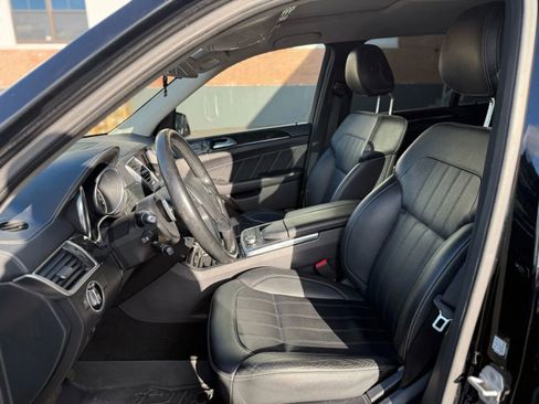 Used 2015 Mercedes-Benz GL 450 4MATIC image 9