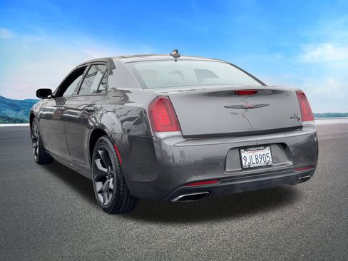 Certified 2021 Chrysler 300 S image 8