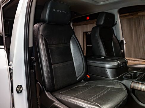 Used 2020 GMC Sierra 2500 Denali w/ Denali Ultimate Package image 27