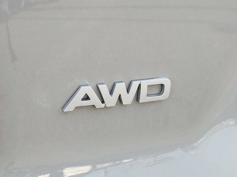 Certified 2022 Kia Sorento SX image 29