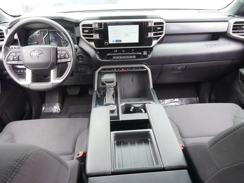 Used 2026 Toyota Tundra SR5 w/ SR5 Convenience Package AWD/4WD image 12