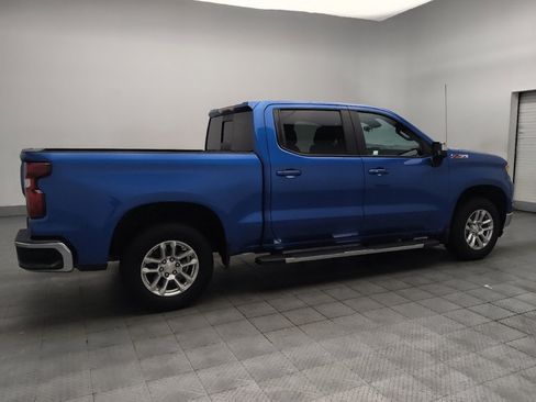 Used 2022 Chevrolet Silverado 1500 LT AWD/4WD image 10