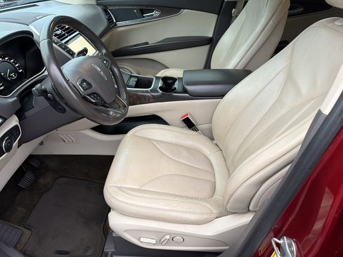 Used 2016 Lincoln MKX Select w/ Select Plus Package image 10