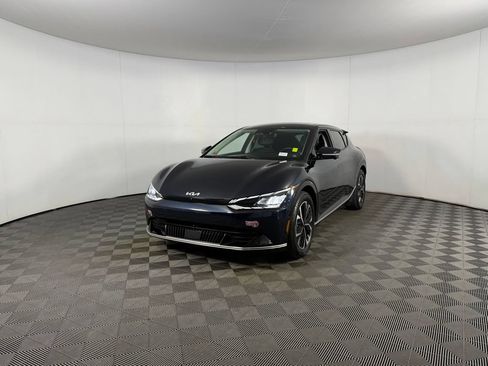 Used 2023 Kia EV6 Wind w/ Wind Technology Package AWD/4WD image 3