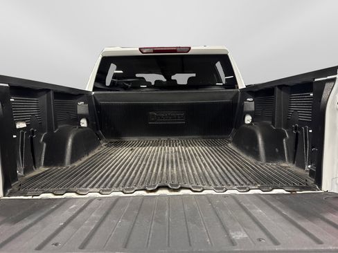 Used 2023 Chevrolet Silverado 1500 Custom image 41