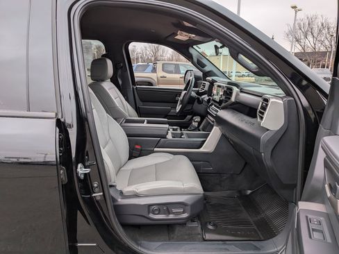 Used 2025 Toyota Tundra SR5 w/ SR5 Premium Package image 21