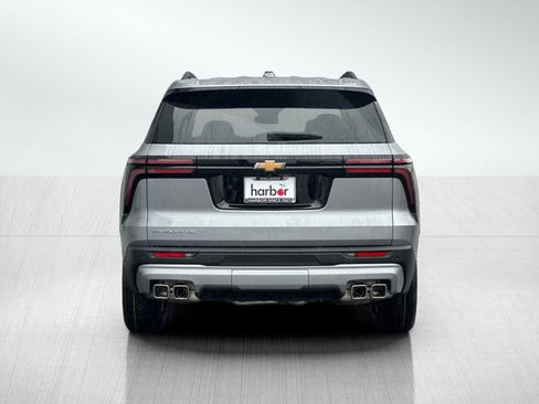 New 2025 Chevrolet Traverse LT w/ Enhanced Driving Package image 5