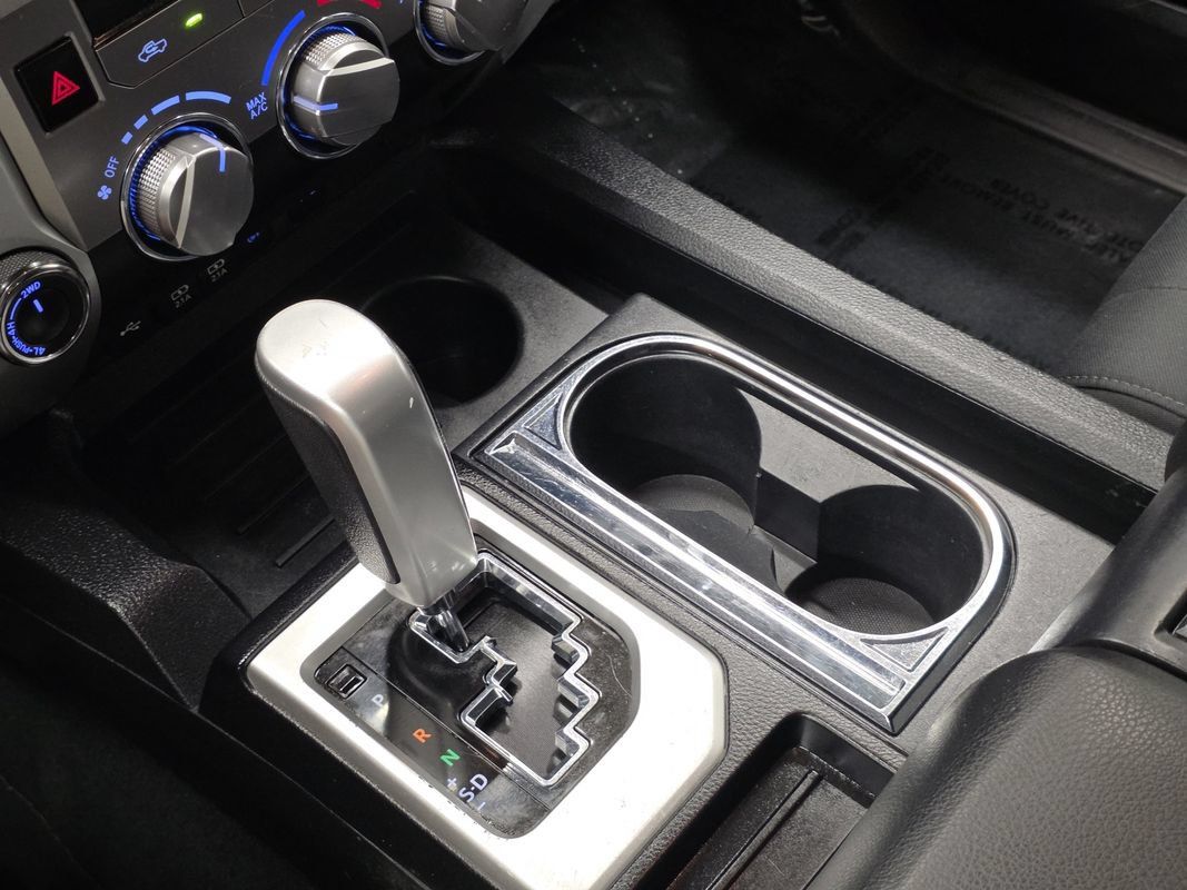 Used 2021 Toyota Tundra SR5 AWD/4WD image 39