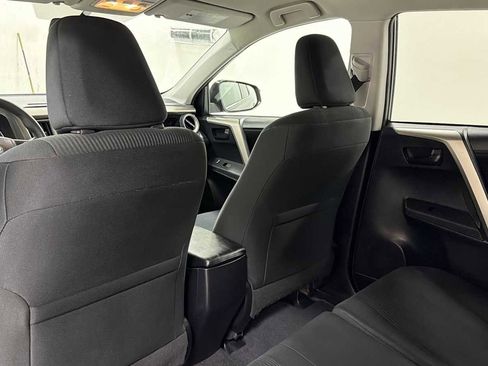 Used 2014 Toyota RAV4 LE AWD/4WD image 24