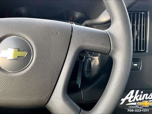 New 2025 Chevrolet Express 2500 image 8