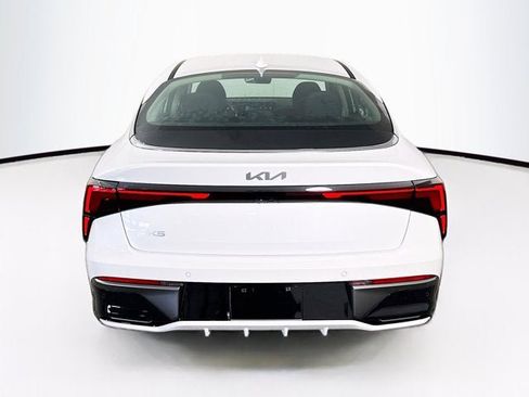 New 2025 Kia K5 LXS image 6