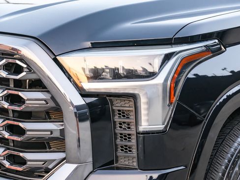 Used 2022 Toyota Tundra Platinum w/ Advanced Package RWD image 12