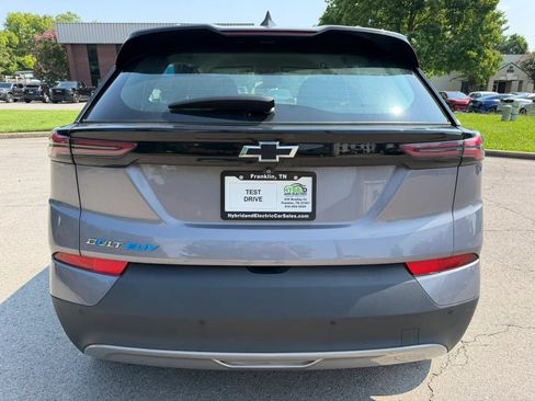 Used 2023 Chevrolet Bolt EUV LT w/ Driver Confidence Package FWD image 11