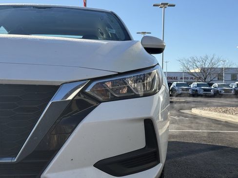 Used 2021 Nissan Sentra SV image 30