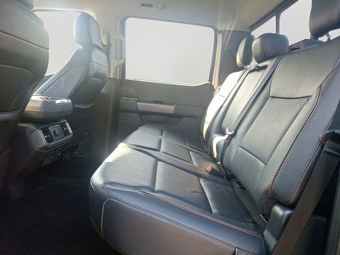 Used 2022 Ford F150 Lariat w/ Trailer Tow Package image 10