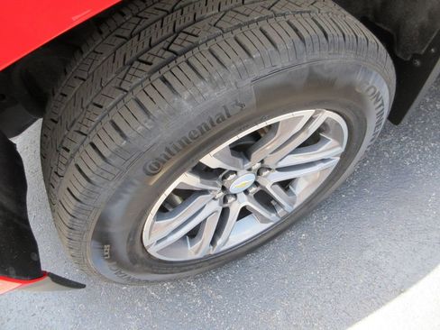 Used 2019 Chevrolet Colorado LT AWD/4WD image 14