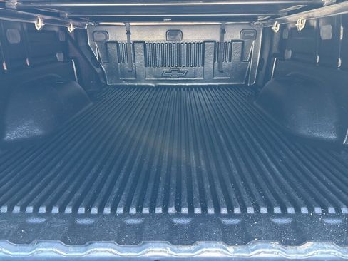 Used 2018 Chevrolet Colorado LT w/ LT Convenience Package image 8