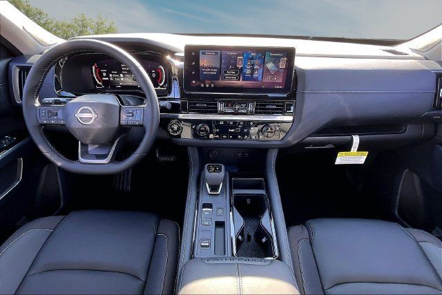 New 2026 Nissan Pathfinder SL w/ SL Premium Package FWD image 5