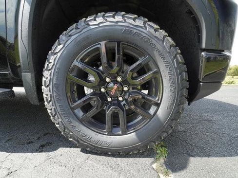 New 2026 GMC Sierra 1500 Elevation w/ Elevation Premium Package AWD/4WD image 41