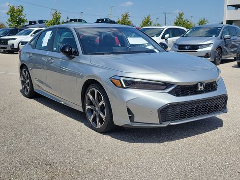 Used 2025 Honda Civic Sport image 32