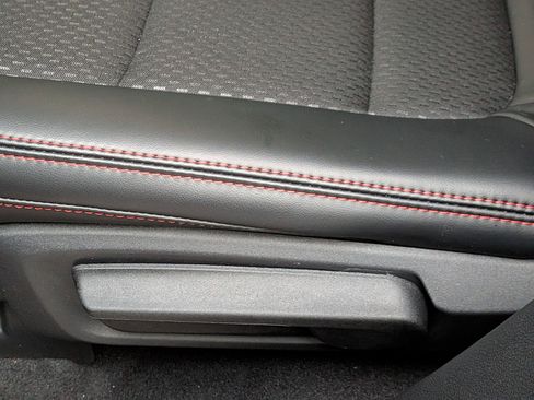 New 2026 Ford Escape ST-Line w/ Tech Pack #1 FWD image 30