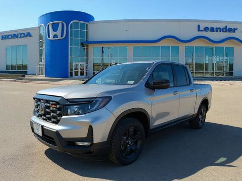 New 2026 Honda Ridgeline TrailSport image 1