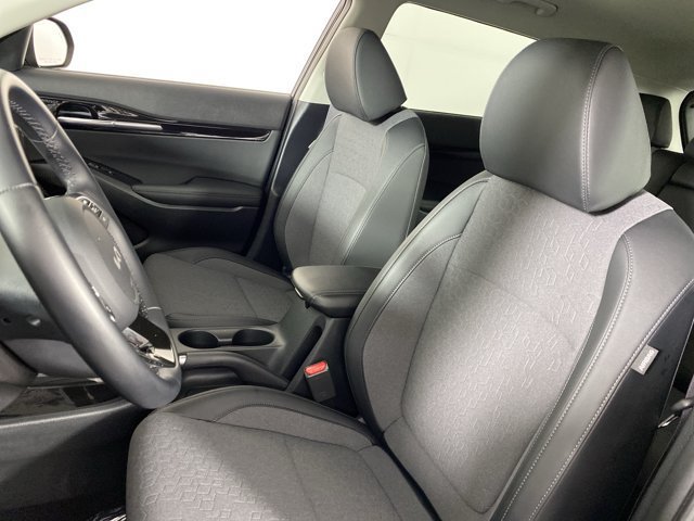 Used 2024 Kia Seltos S FWD image 16