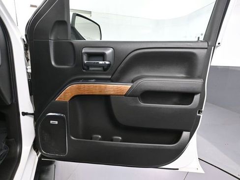 Used 2017 Chevrolet Silverado 1500 LTZ w/ Sport Package image 44