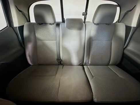 Used 2021 Toyota Tacoma SR w/ SR Convenience Package RWD image 29