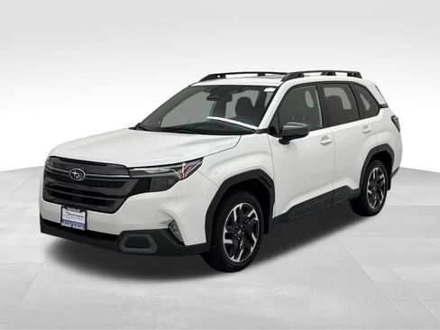 Used 2026 Subaru Forester Limited AWD/4WD image 3