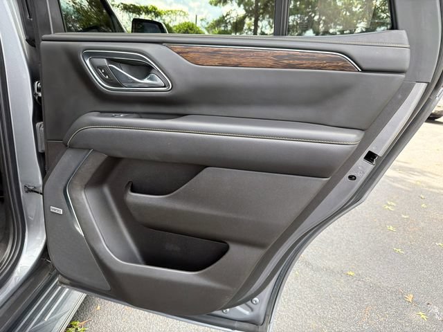 Used 2021 Chevrolet Tahoe Premier RWD image 16