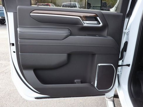 Used 2026 Chevrolet Silverado 2500 LT image 21