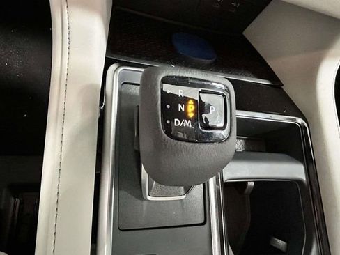 New 2026 Nissan Pathfinder SL FWD image 18