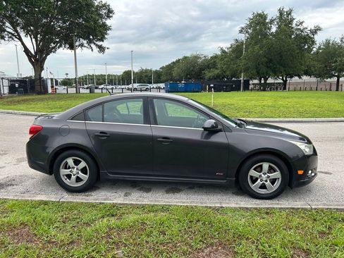 Used 2014 Chevrolet Cruze LT w/ RS Package FWD image 6
