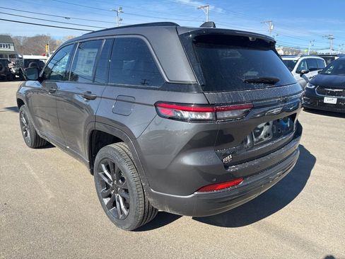 New 2026 Jeep Grand Cherokee Limited image 3