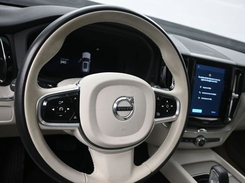 Used 2023 Volvo XC60 B5 Plus w/ Protection Package Premier image 13