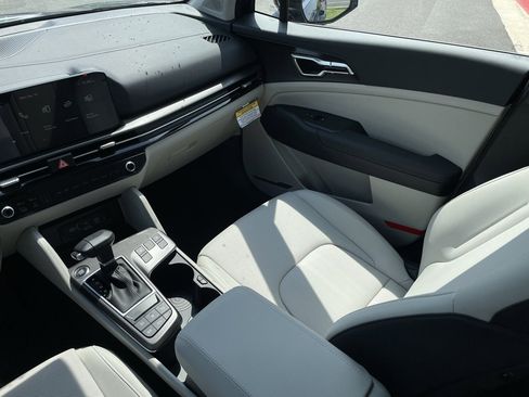 New 2026 Kia Sportage EX w/ EX Panorama Roof Package image 23