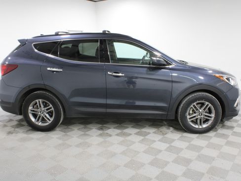 Used 2018 Hyundai Santa Fe Sport w/ 2.4L Value Package 02 FWD image 24