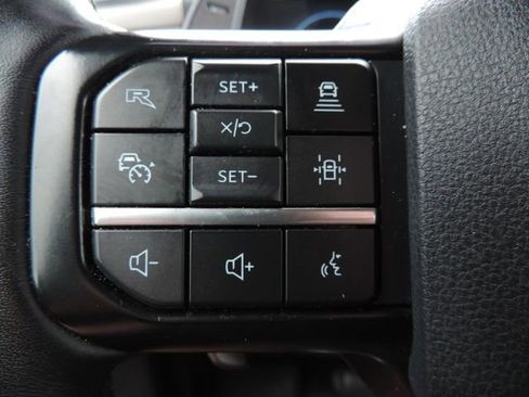 Used 2023 Ford F150 Raptor AWD/4WD image 32