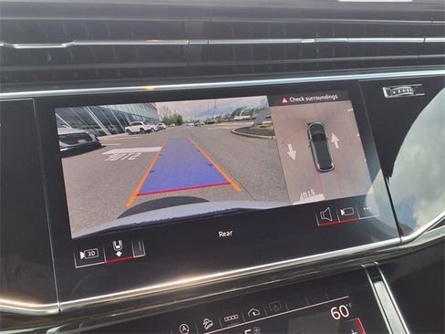 Used 2025 Audi Q7 3.0T Premium w/ Convenience Package image 20