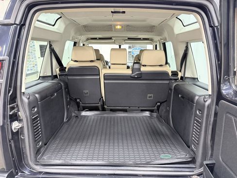 Used 2004 Land Rover Discovery S AWD/4WD image 25