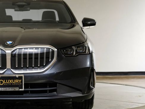 Used 2024 BMW 530i xDrive image 50