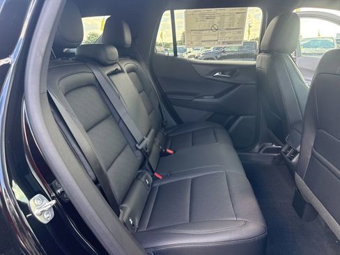 New 2026 Chevrolet Equinox LT w/ Convenience Package II image 26