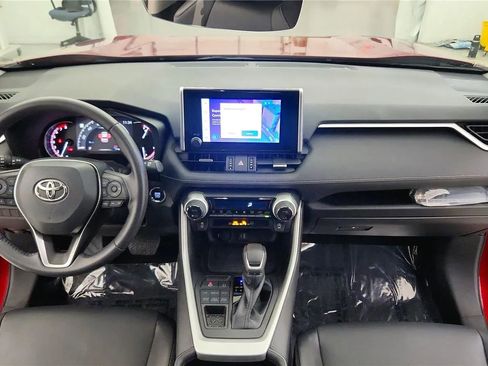 Used 2023 Toyota RAV4 XLE Premium AWD/4WD image 36