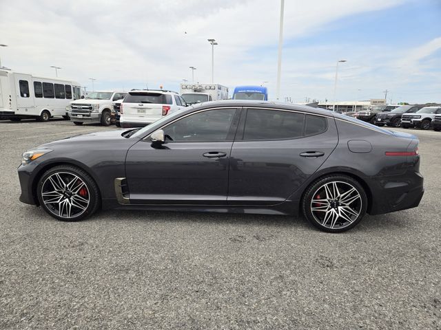 Used 2022 Kia Stinger GT1 w/ Red Interior Color Package RWD image 4